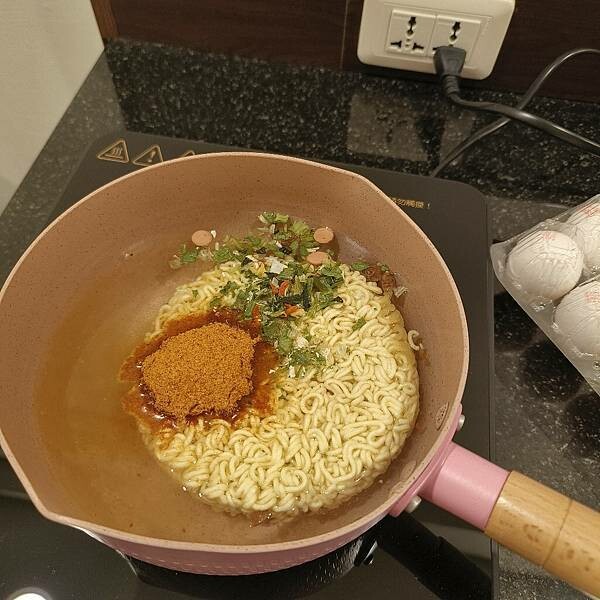 好物推薦))【MATRIC 松木】日式微晶 IH 電磁爐 MG-IC1109GT ，居家生活的小幫手