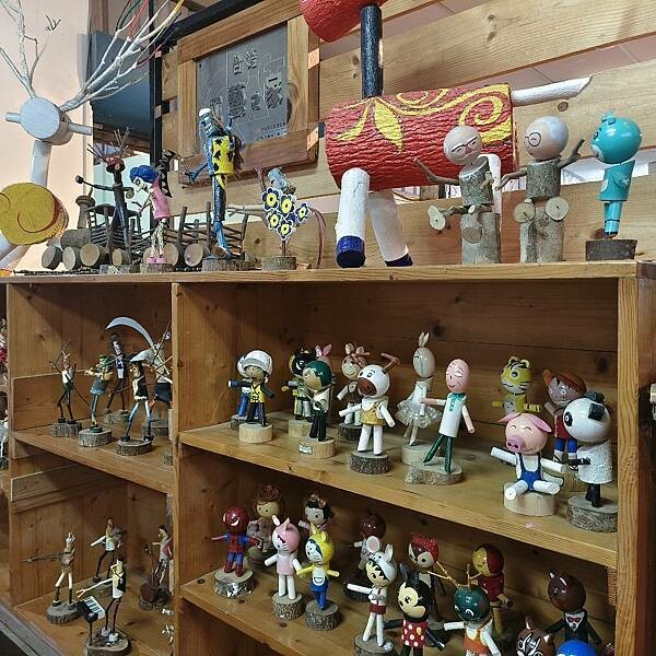 (苗栗/三義)札木工坊-來玩小鹿木偶DIY，自磨擂茶超好玩