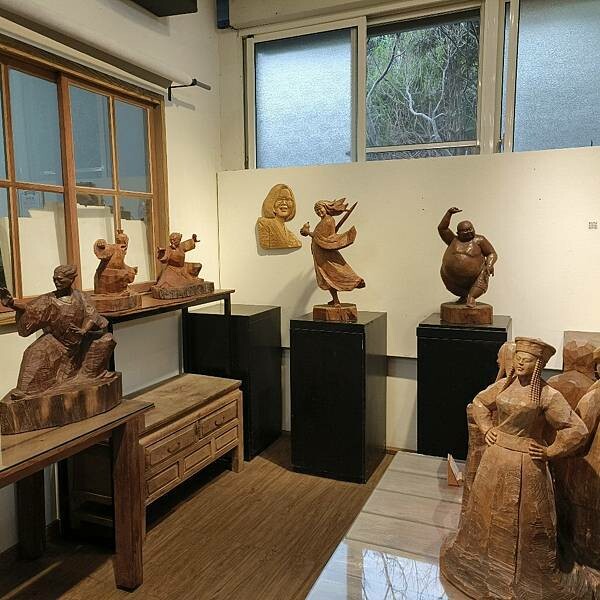 (苗栗/三義)札木工坊-來玩小鹿木偶DIY，自磨擂茶超好玩