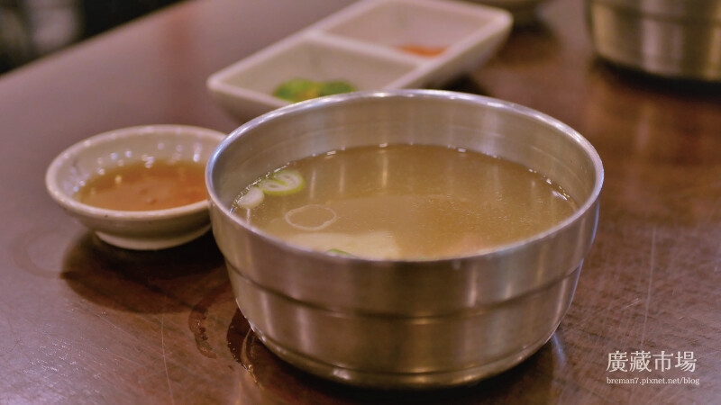 首爾廣藏市場富村生牛肉和雨耳樂-6