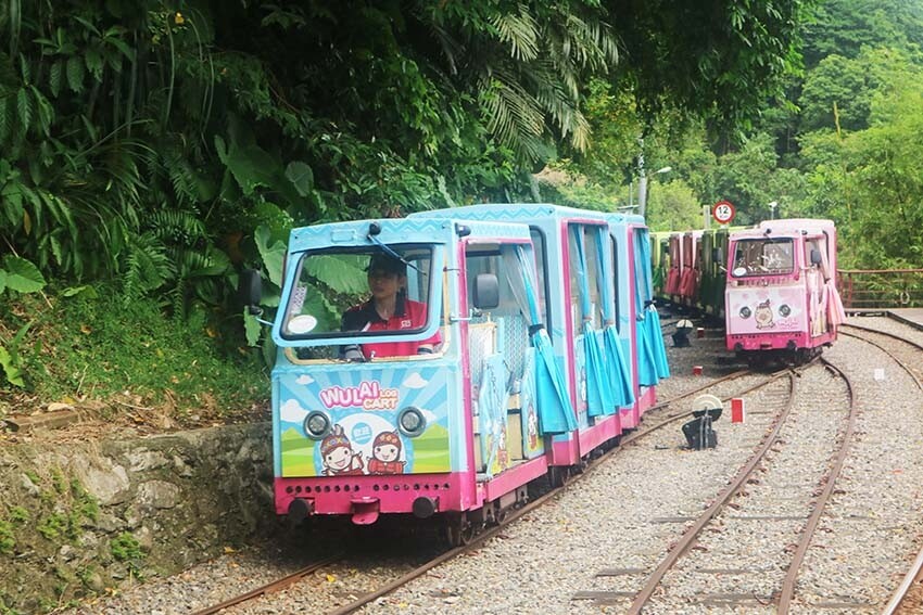 【2023烏來景點一日遊】烏來景點推薦/烏來老街美食/搭乘烏來台車、欣賞瀑布景點、溫泉推薦/泰雅族的原住民