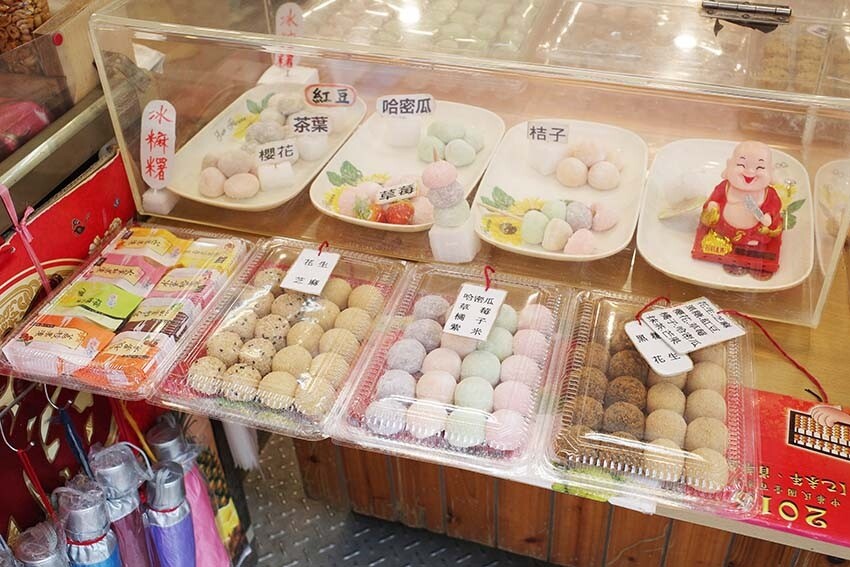 【2023烏來景點一日遊】烏來景點推薦/烏來老街美食/搭乘烏來台車、欣賞瀑布景點、溫泉推薦/泰雅族的原住民