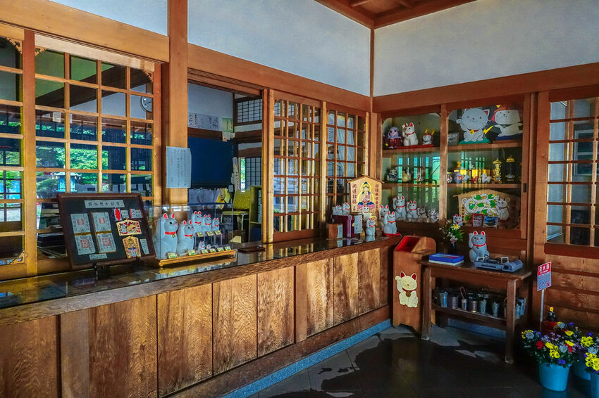 豪德寺 東京景點 日本三大招財貓神社之一 帶隻貓兒回家吧！