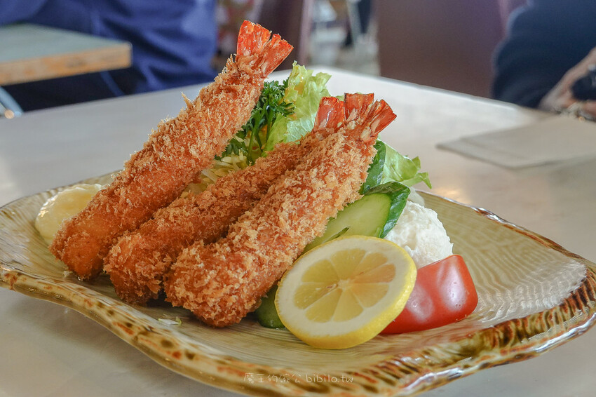 花卷美食 MARUKAN大食堂 用筷子吃的冰淇淋 岩手花卷人氣食堂