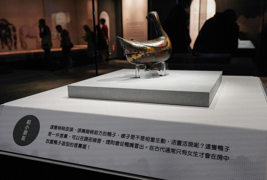 嘉義景點|國立故宮博物院南部院區:蒜頭糖廠五分車進站「故宮南院」,免費兒童創意中心、戶外大滑梯沙坑戲水區 @緹雅瑪 美食旅遊趣