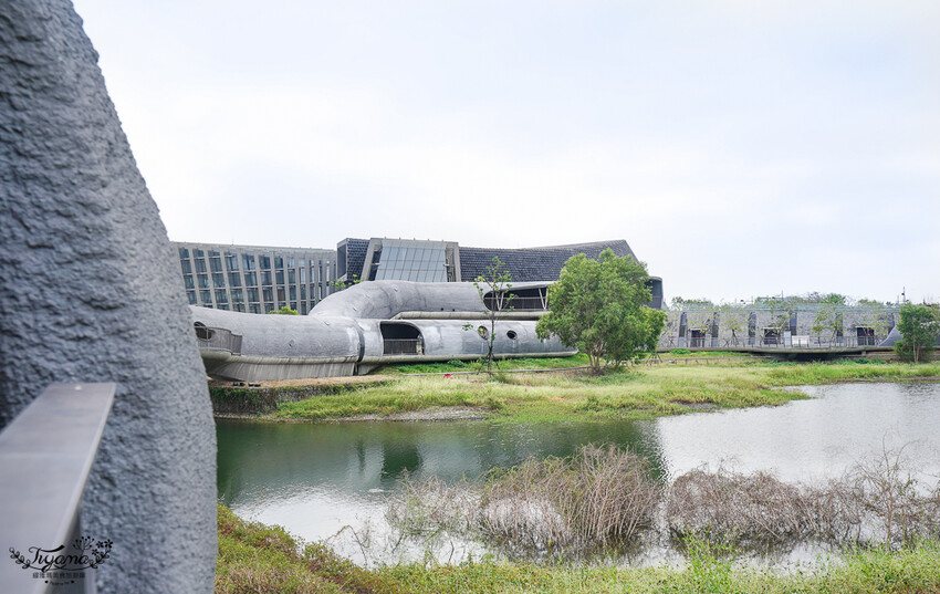 嘉義景點|國立故宮博物院南部院區:蒜頭糖廠五分車進站「故宮南院」,免費兒童創意中心、戶外大滑梯沙坑戲水區 @緹雅瑪 美食旅遊趣