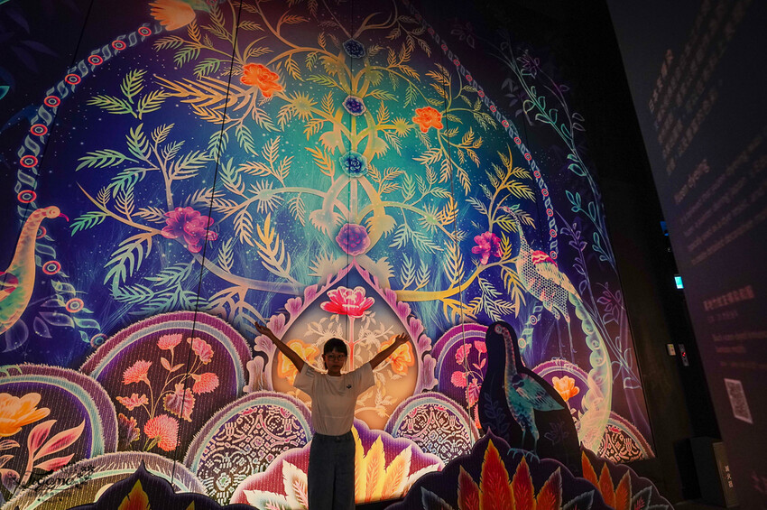 嘉義景點|國立故宮博物院南部院區:蒜頭糖廠五分車進站「故宮南院」,免費兒童創意中心、戶外大滑梯沙坑戲水區 @緹雅瑪 美食旅遊趣