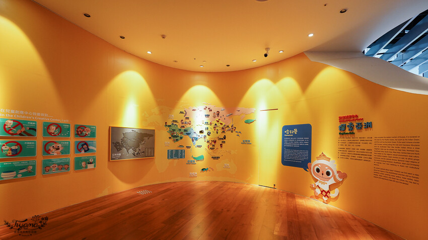 嘉義景點|國立故宮博物院南部院區:蒜頭糖廠五分車進站「故宮南院」,免費兒童創意中心、戶外大滑梯沙坑戲水區 @緹雅瑪 美食旅遊趣