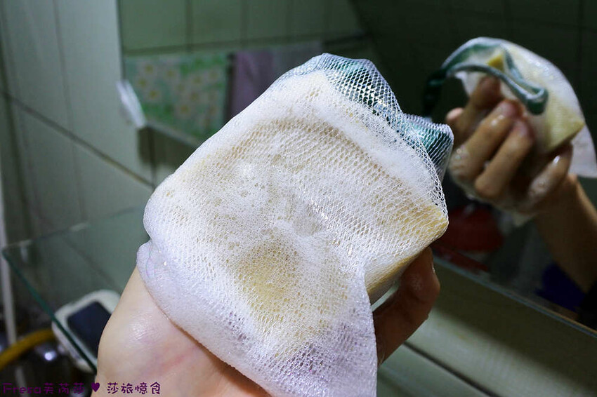 生活小物【歐米綠天然手工皂】45天手作低溫冷製+天然精油.包裝童趣高質感.洗完肌膚舒緩好滋潤│婚禮小物│彌月禮盒 - Fresa芙芮莎♥莎旅憶食