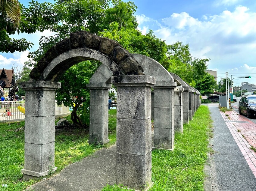 旗山美濃半日遊|旗山武德殿藝文中心.旗山特色兒童遊戲場.旗山悠閒逛逛玩玩