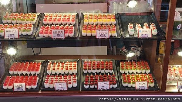 日本-東京都最古老寺廟，淺草寺和服體驗在地文化，美食小吃，一定要體驗一次!!