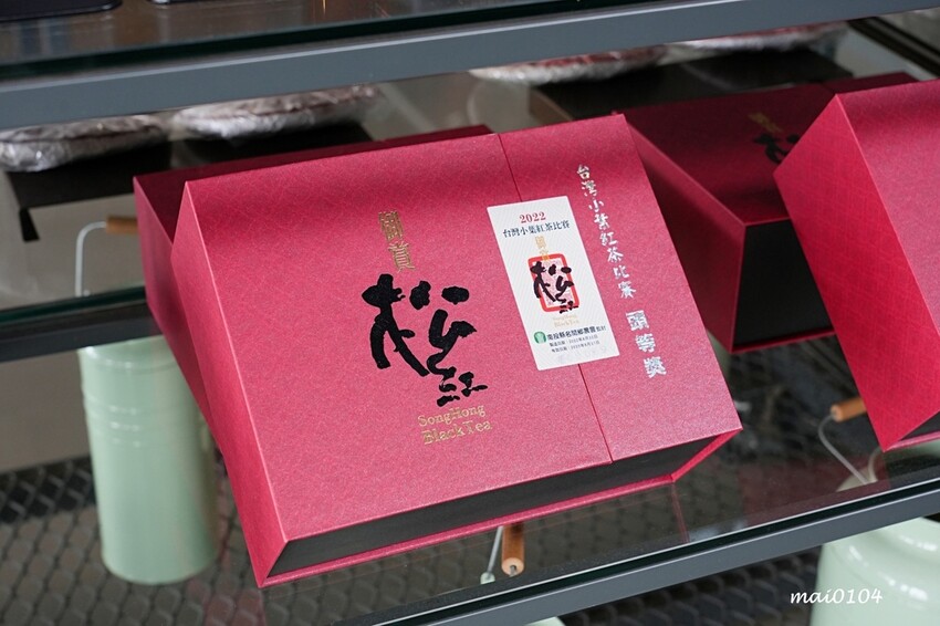 苗栗景點|苗栗銅鑼茶廠~不用跑到高山上也能享受茶園靜謐之美,提供免費停車場、每人入廠費100元可全額折