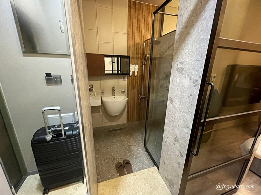 韓國首爾東廟前站 Hotel DM│臨近東大門 交通便利 超多美食 首爾平價飯店住宿推薦