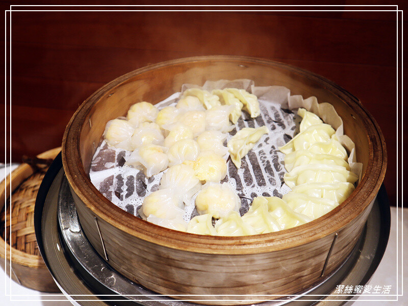 春日居 びゅーほてる-日本山梨縣/裸湯必泡別害羞!整潔舒適溫泉飯店~還有螃蟹吃到飽