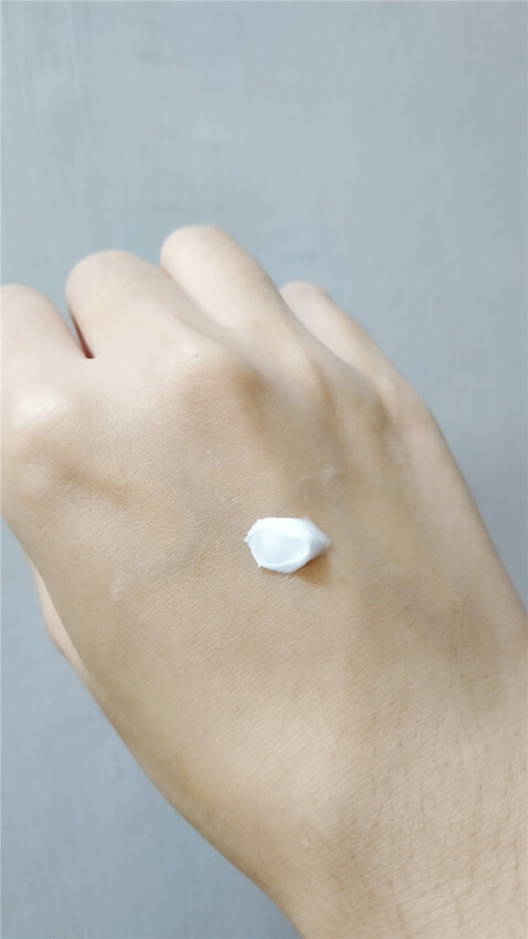 護膚｜方妮巧禮伴手禮杭菊護手霜+杭菊洗髮精，開箱分享文