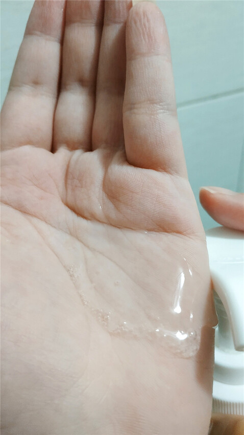 護膚｜方妮巧禮伴手禮杭菊護手霜+杭菊洗髮精，開箱分享文