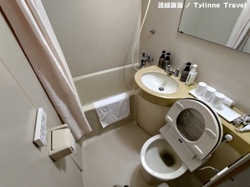 【北海道住宿】湯元啄木亭飯店，傳統榻榻米房間 | 日式庭院風景 | 一泊二食銅盤烤肉 | 日本北海道住宿推薦