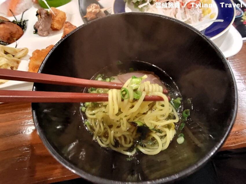 【北海道住宿】湯元啄木亭飯店，傳統榻榻米房間 | 日式庭院風景 | 一泊二食銅盤烤肉 | 日本北海道住宿推薦