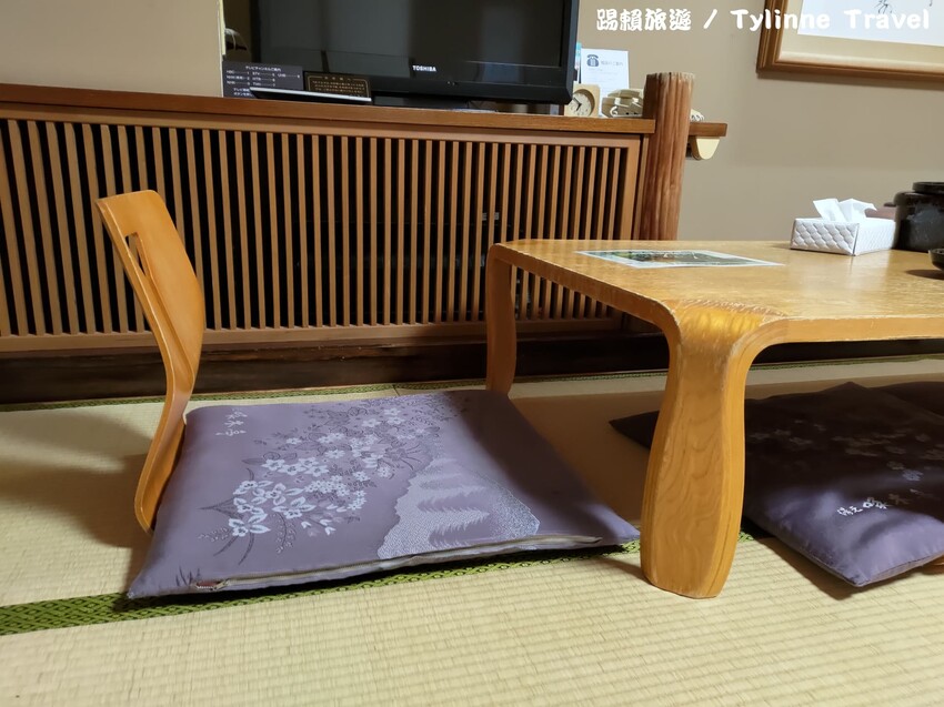 【北海道住宿】湯元啄木亭飯店，傳統榻榻米房間 | 日式庭院風景 | 一泊二食銅盤烤肉 | 日本北海道住宿推薦