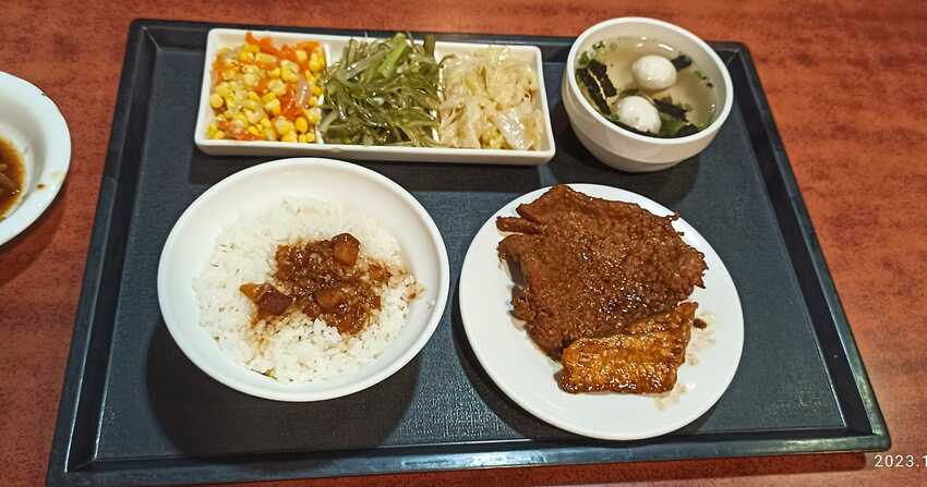 食記 - 高雄 苓雅區 三味巧台灣小吃