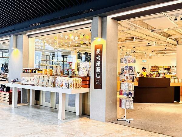 ★新北●金山*瑪克的院子*座落在朱銘美術館內,舒適的用餐空間