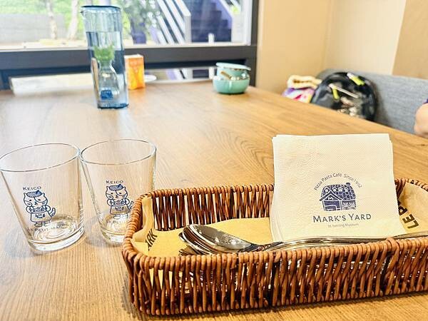 ★新北●金山*瑪克的院子*座落在朱銘美術館內,舒適的用餐空間