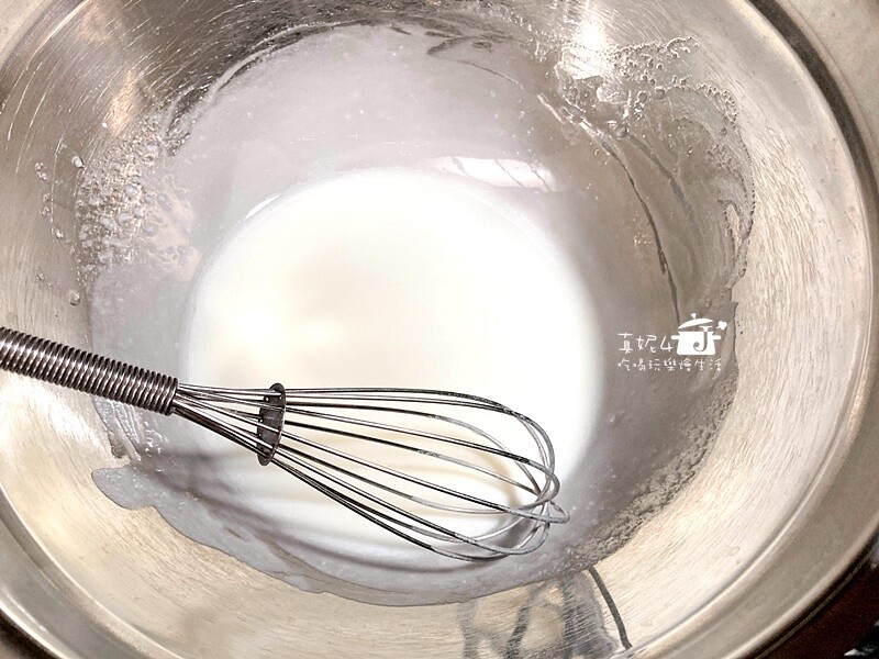 烘焙筆記│鹹奶油蛋糕,4吋香鹹鬆綿的戚風蛋糕