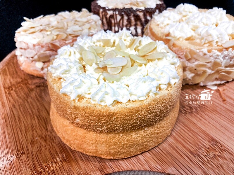 烘焙筆記│鹹奶油蛋糕,4吋香鹹鬆綿的戚風蛋糕
