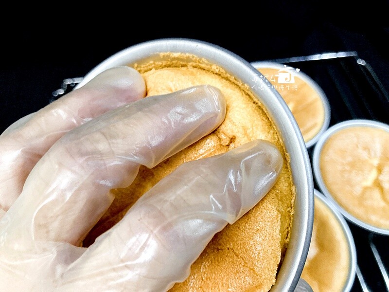 烘焙筆記│鹹奶油蛋糕,4吋香鹹鬆綿的戚風蛋糕