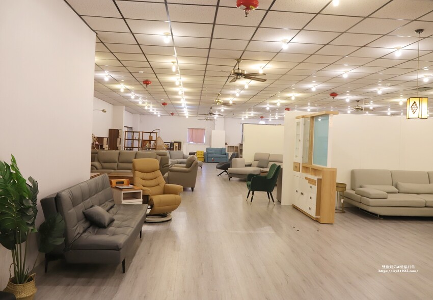 嘉義竹崎優質傢俱推薦  誠一家具CP值高床墊 & 貓抓皮沙發衣櫃首選