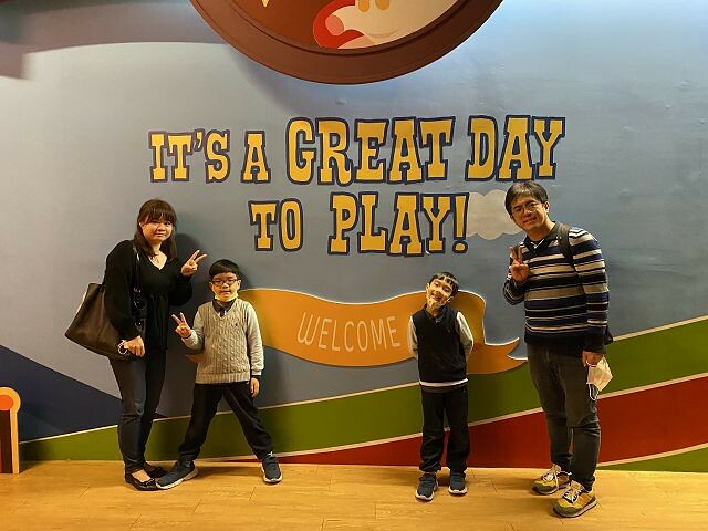 尚順育樂天地| 全台最大室內主題樂園.多樣VR互動體驗超好玩.攀岩走壁超刺激!