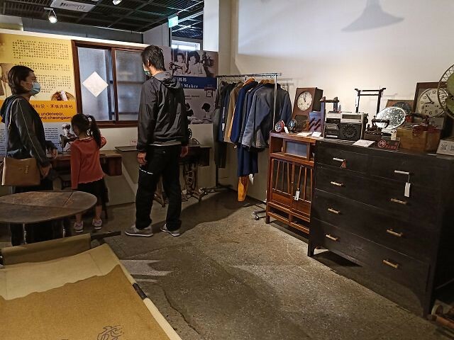 新竹眷村博物館 | 復古懷舊景點．超多眷村文物展示．彩繪牆面好拍照！