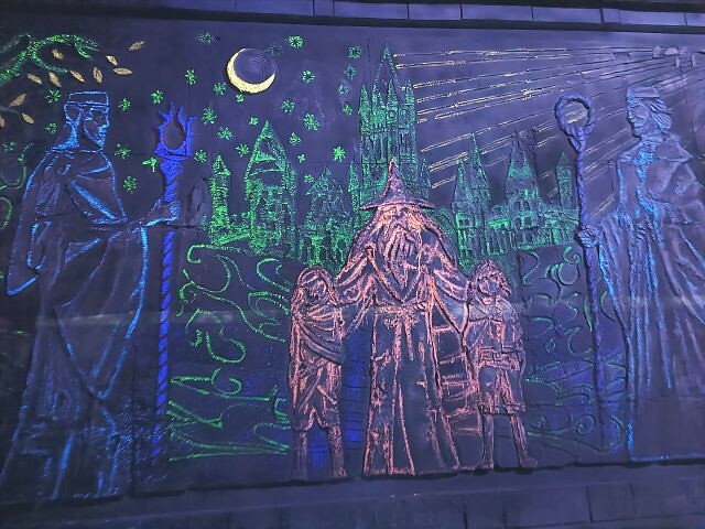 尚順育樂天地| 全台最大室內主題樂園.多樣VR互動體驗超好玩.攀岩走壁超刺激!