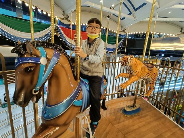 尚順育樂天地| 全台最大室內主題樂園.多樣VR互動體驗超好玩.攀岩走壁超刺激!