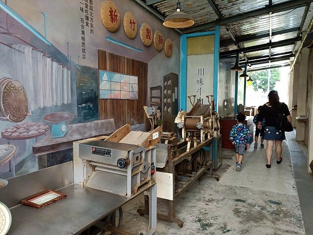 新竹眷村博物館 | 復古懷舊景點．超多眷村文物展示．彩繪牆面好拍照！