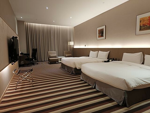 尚順育樂天地| 全台最大室內主題樂園.多樣VR互動體驗超好玩.攀岩走壁超刺激!