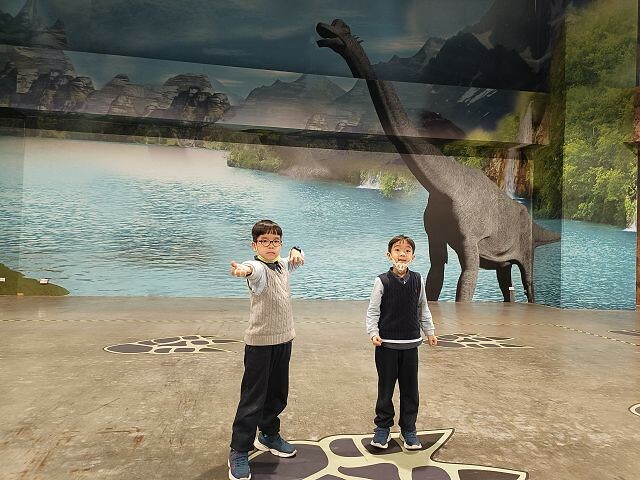 尚順育樂天地| 全台最大室內主題樂園.多樣VR互動體驗超好玩.攀岩走壁超刺激!