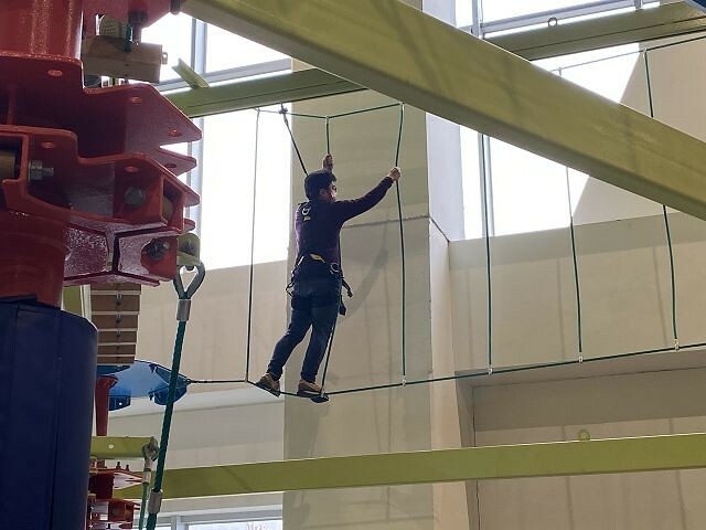 尚順育樂天地| 全台最大室內主題樂園.多樣VR互動體驗超好玩.攀岩走壁超刺激!