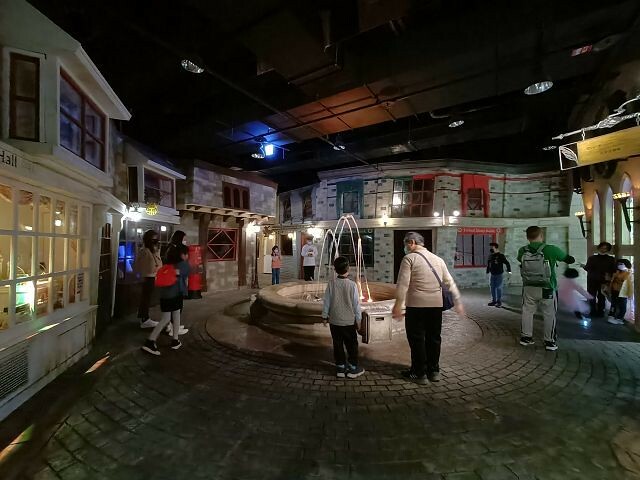 尚順育樂天地| 全台最大室內主題樂園.多樣VR互動體驗超好玩.攀岩走壁超刺激!