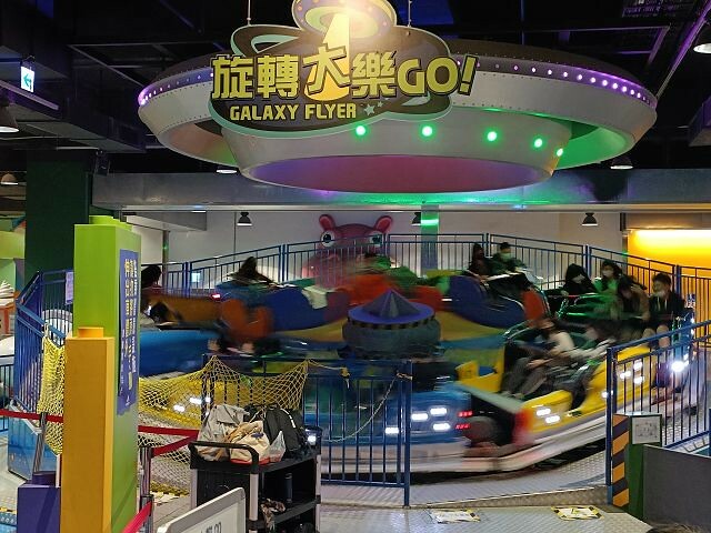 尚順育樂天地| 全台最大室內主題樂園.多樣VR互動體驗超好玩.攀岩走壁超刺激!