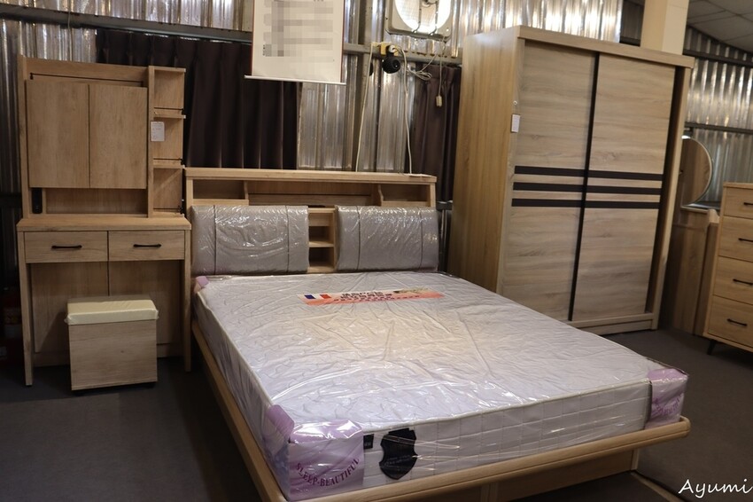 [屏東家具推薦]億家具批發倉庫－屏東門市/款式多、可客製化、價格合理/專人配送、優惠多/距離屏東車站約10