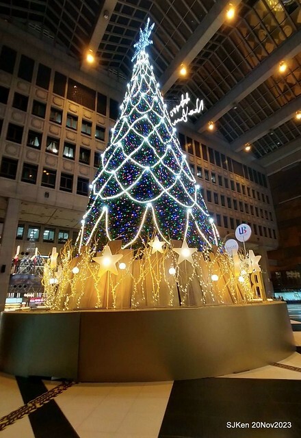 Taipei Christmas tree and street decoration series 1 --- Breeze department store sponsered   Christmas tree at Taipe railway station, Taipei, Taiwan, Nov 20, 2023 by SJKen.