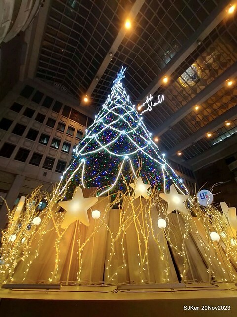 Taipei Christmas tree and street decoration series 1 --- Breeze department store sponsered   Christmas tree at Taipe railway station, Taipei, Taiwan, Nov 20, 2023 by SJKen.