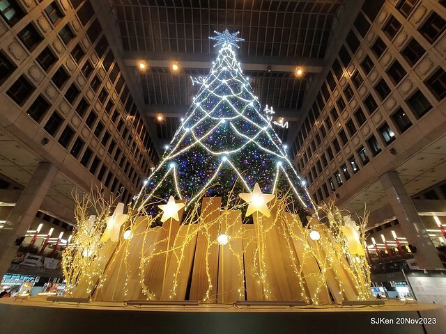 Taipei Christmas tree and street decoration series 1 --- Breeze department store sponsered   Christmas tree at Taipe railway station, Taipei, Taiwan, Nov 20, 2023 by SJKen.