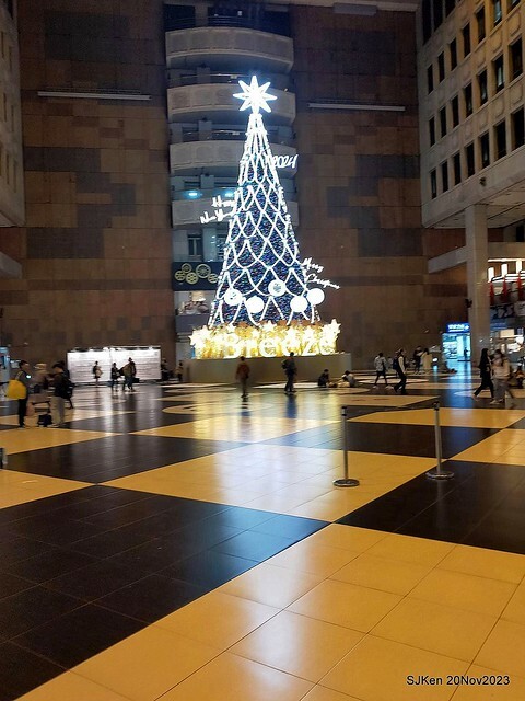 Taipei Christmas tree and street decoration series 1 --- Breeze department store sponsered   Christmas tree at Taipe railway station, Taipei, Taiwan, Nov 20, 2023 by SJKen.