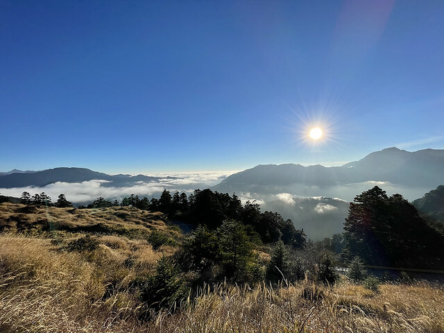 The Movie posters and stills of Taiwan  record movie "紀錄片《赤心巔峰》(Over The Peaks, Beyond The Challenges)" will be launching from Dec 15, 2023 onwards in Taiwan.