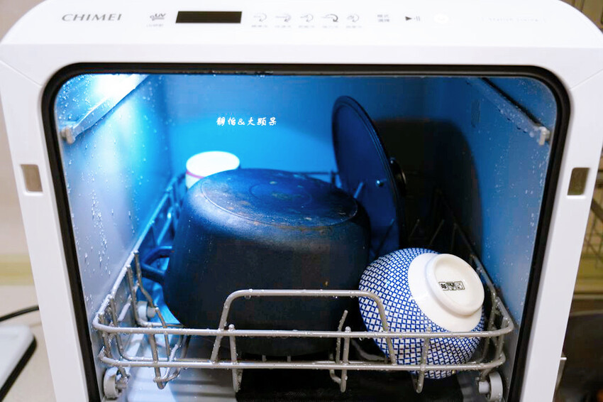 免安裝桌上型洗碗機，奇美全自動UV殺菌洗碗機 DW-04C0
