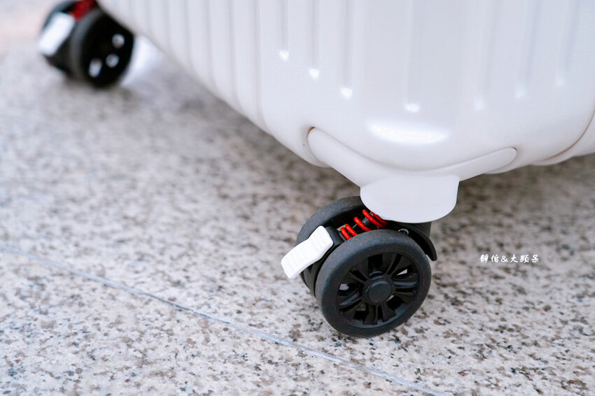 With Me 大容量旗艦款胖胖箱 ❙ 顏值高、大容量,出國 With Me 大容量旗艦款胖胖箱 ❙ 顏值高、大容量,出國