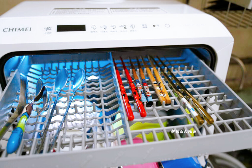 免安裝桌上型洗碗機，奇美全自動UV殺菌洗碗機 DW-04C0