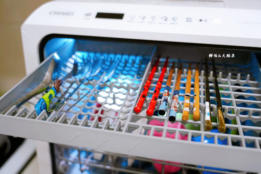 免安裝桌上型洗碗機，奇美全自動UV殺菌洗碗機 DW-04C0